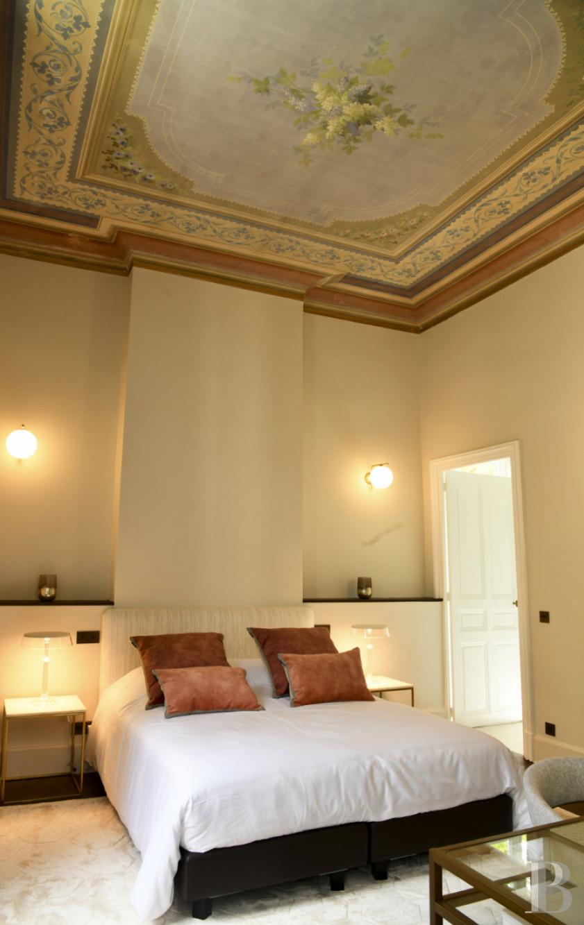 Dans le Vaucluse, à l’est d’Avignon, un château du 19e siècle dédié aux réceptions et à la villégiature - photo  n°16